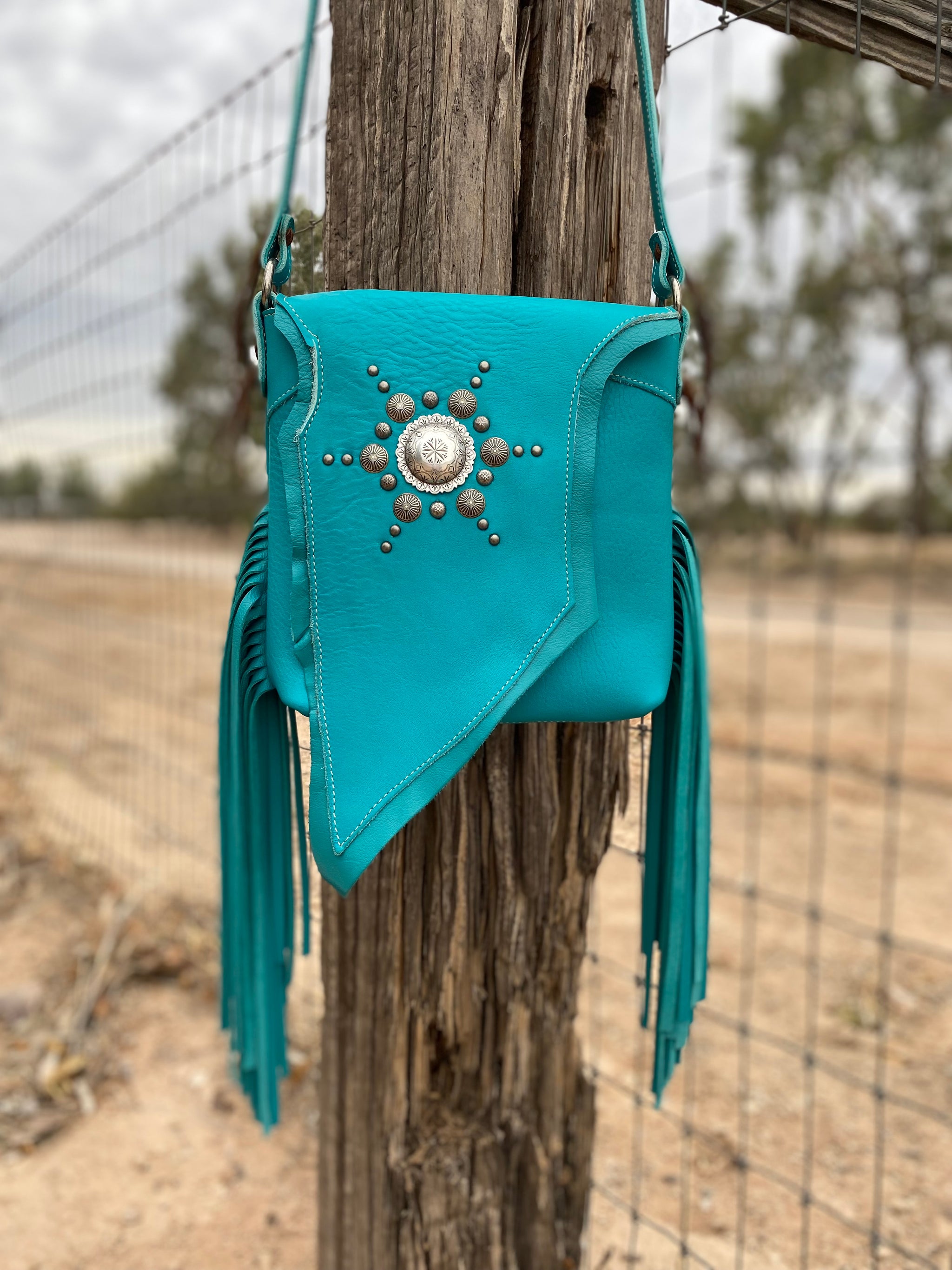 Small Teal Leather Crossbody Purse. Soft Turquoise Leather Bag 